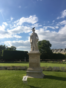 Narcissism-La Comédie-Jardin- des-Tuileries